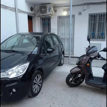 Acogedor Loft En Bajo Centrico Con Parking Wifi Апартаменты *