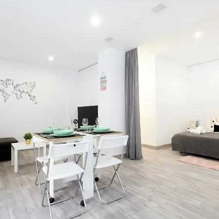 Acogedor Loft En Bajo Centrico Con Parking Wifi *